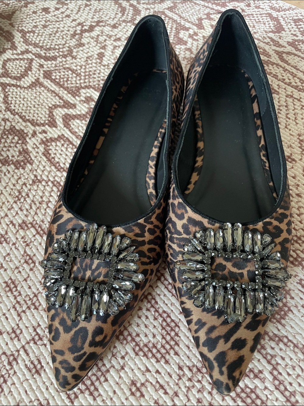 Size 41 AND/OR Leopard Print Pointed Toe Flats with Crystals